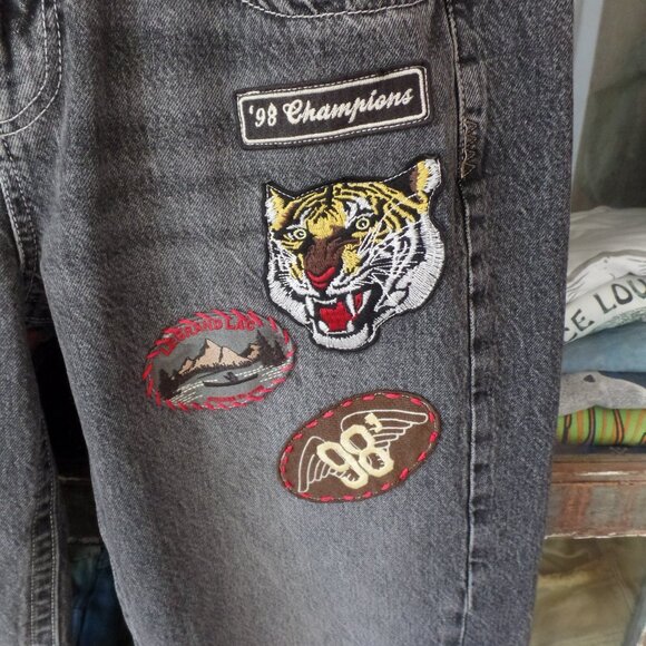 Urban Outfitters BDG Kayla Patched Jean 33 NWOT - Picture 10 of 10